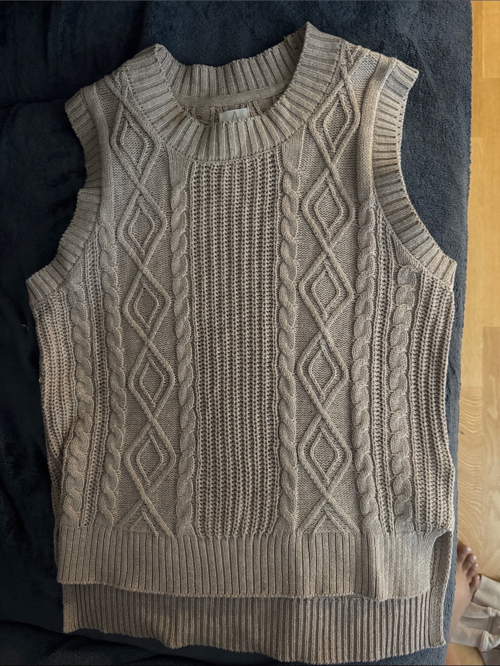 Joie Cable Knit Sleeveless Sweater Vest in Taupe